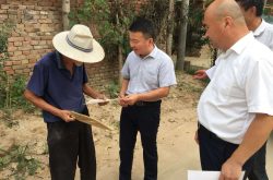 成武县经济开发区政协调研扫黑除恶专项斗争开展工作