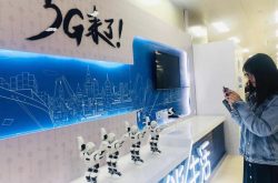5G触手可及！山东移动率先在省内多地营业厅开通5G体验专区
