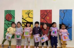 济南市天桥区北村幼儿园开展“九九重阳节 童心敬老情”活动
