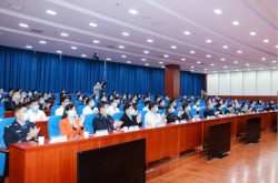 2020山东天使健康救助医疗队开展“致敬最可爱的人·最美交警”系列公益活动