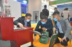 阳信正信德公司亮相中国太阳能利用大会引起关注