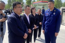 致敬最美劳动者|滨州市惠民县李庄镇政府五一开展慰问活动